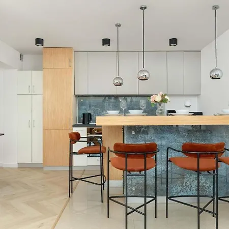 Kaleidoscope By Tyzenhauz * Cracovia